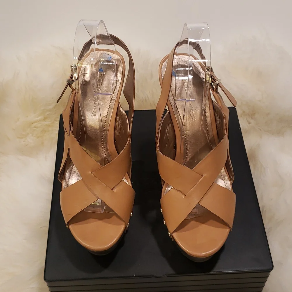BCBGMAXAZRIA Kaden Size 7.5 Tan Platform Wedge Sandals - Picture 1 of 8